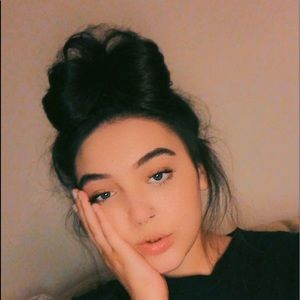 Meet your Posher, Mckenzie